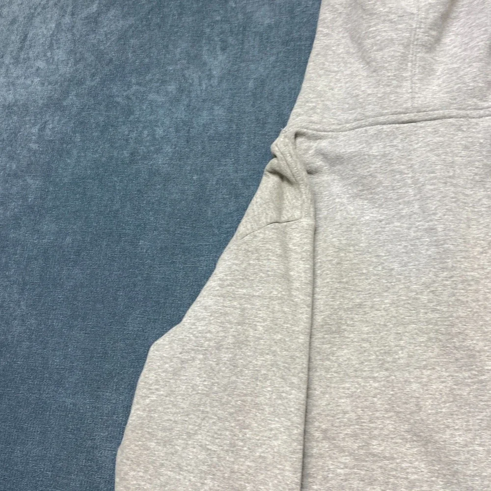 The North Face Hoodie Mens Medium Heather Gray Fleece Lined Kangaroo Pockets